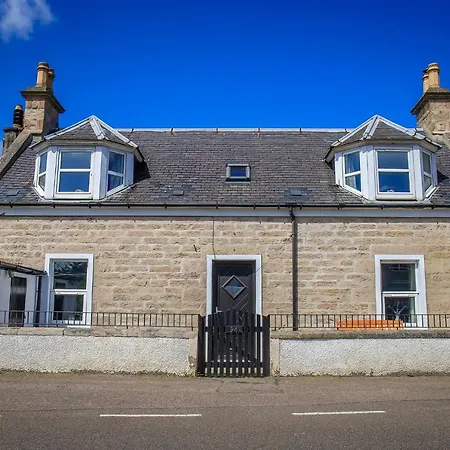 Cosy Cottage In Fishertown, Nairn - Free Parking & Pets Welcome Exterior photo