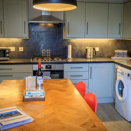 Cosy Cottage In Fishertown, Nairn - Free Parking & Pets Welcome Exterior photo
