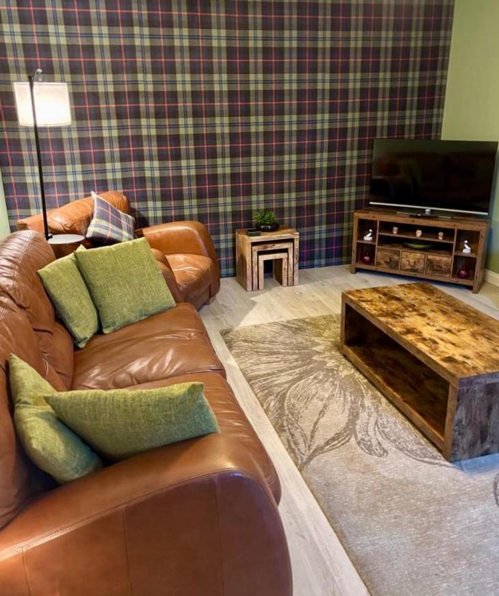 Cosy In Fishertown, - Free Parking & Pets Welcome Nairn